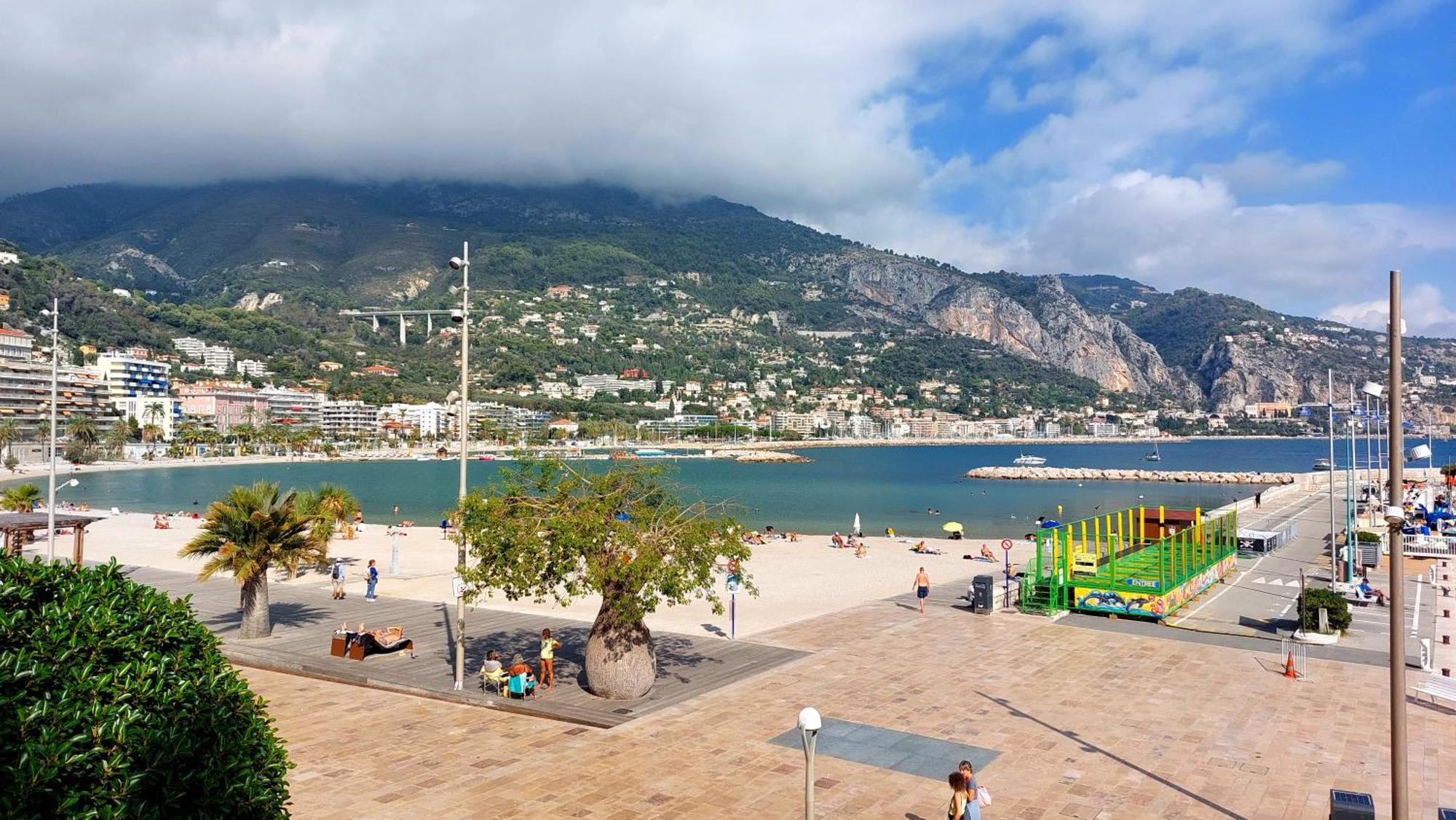Menton, Centre Historique, Vue Mer Exteriér fotografie